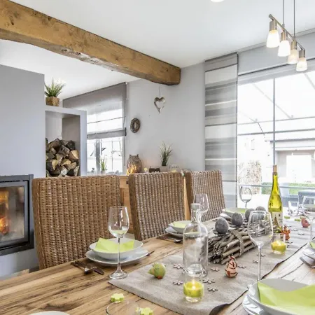 Stylish Holiday In With Garden * Kettenis
